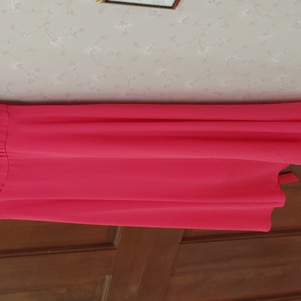 Dress - Picture 3 of 6